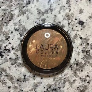 Laura Geller Baked Illuminating Foundation Toffee